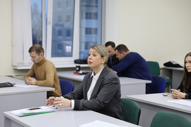 Слушатели Президентской программы обсудили успешные практики применения инструментов бережливого производства