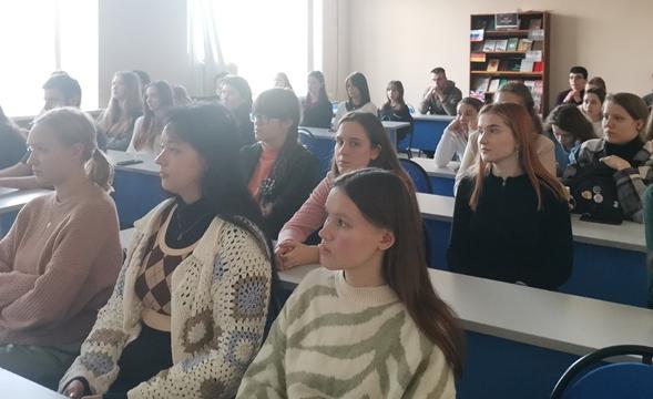  «Диалог на равных» с переводчиком-синхронистом Ольгой Демиденко