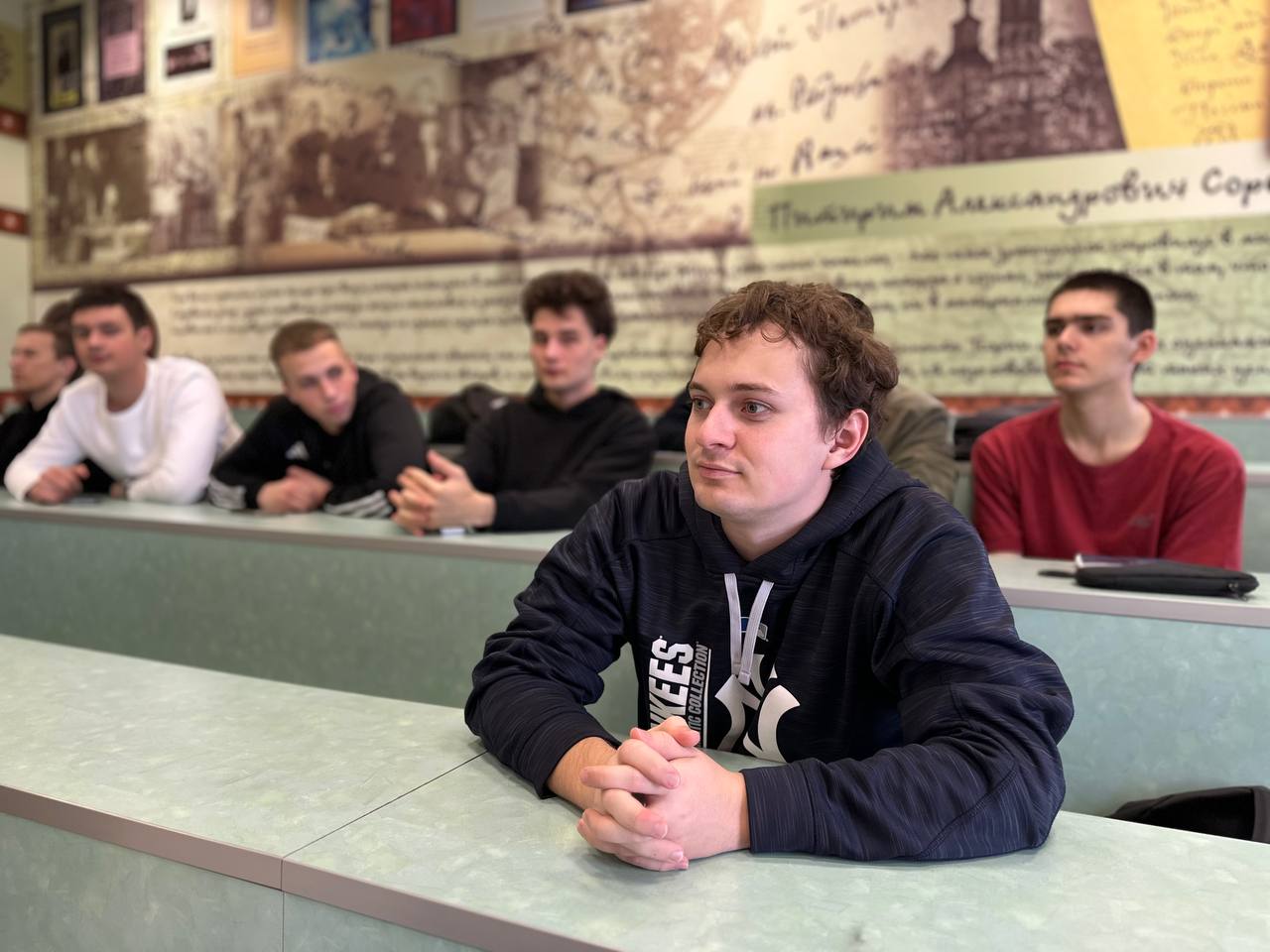 В Ухте обсудили религиозное сознание и традиционные семейные ценности