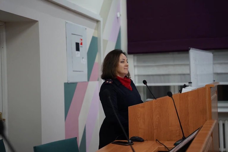 Быть бдительным и создавать мирное общество вокруг себя: для студентов КЭПиИ прошел «Открытый диалог» 