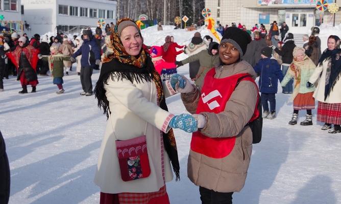 Межкультурная интеграция в ритме традиций: студенты СГУ им. Питирима Сорокина стали участниками праздника «Гажа валяй» в селе Визинга