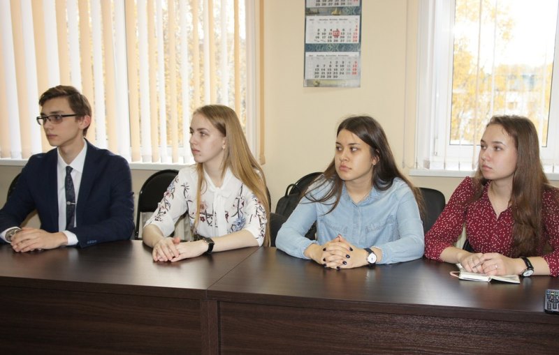 Министр юстиции Коми Дмитрий Наумов встретился со студентами-юристами СГУ