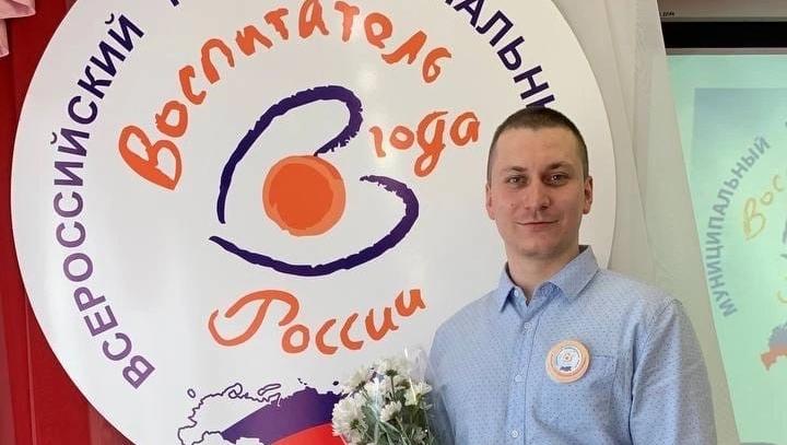 «Усатый нянь»: после армии Григорий Большаков пошел в детский сад