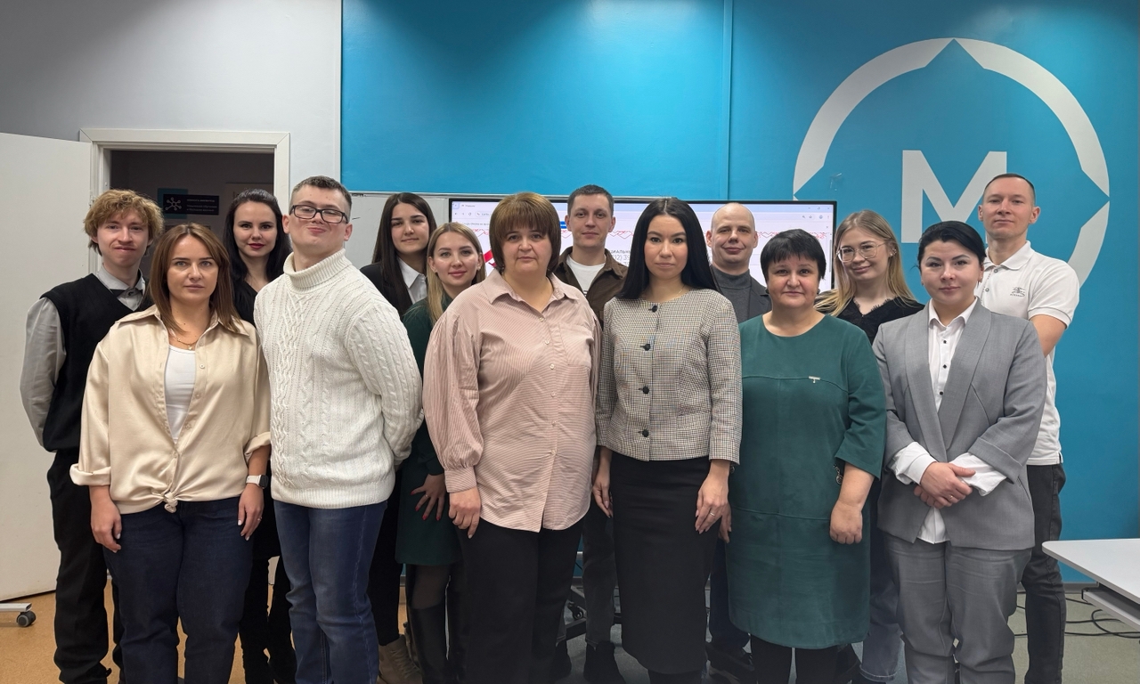 В СГУ им. Питирима Сорокина успешно защитились первые бакалавры-документоведы