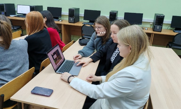 Для будущих педагогов прошел мастер-класс по созданию интерактивных игр