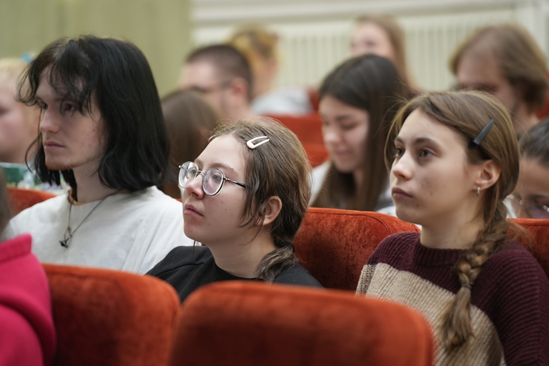 В СГУ им. Питирима Сорокина прошла презентация молодежного проекта «Точка опоры»