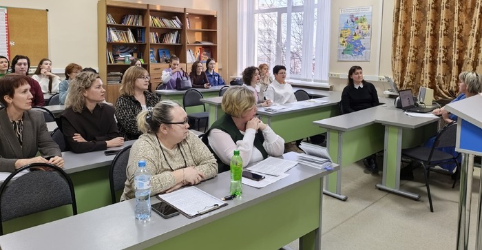 В Институте иностранных языков  обсудили инновационные технологии преподавания иностранных языков