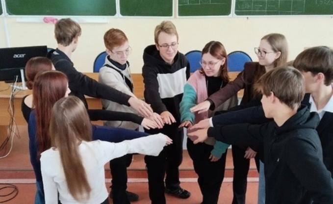 Хакатон «ЯПЕДкласс!» собрал 80 обучающихся профильных классов Сыктывкара и Визинги