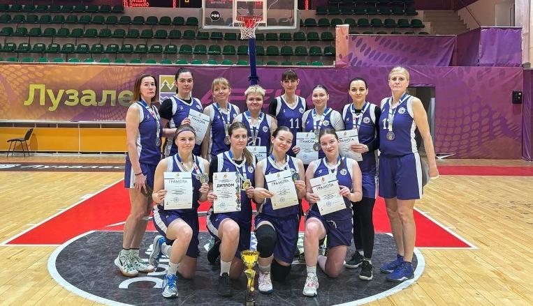 Женская команда университета стала победителем  Чемпионата Республики Коми по баскетболу