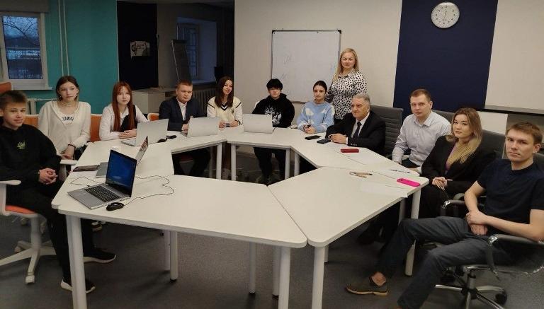 Ариф Шихвердиев: «Работа с талантливыми школьниками – важное звено в системе подготовки ответственных управленцев»