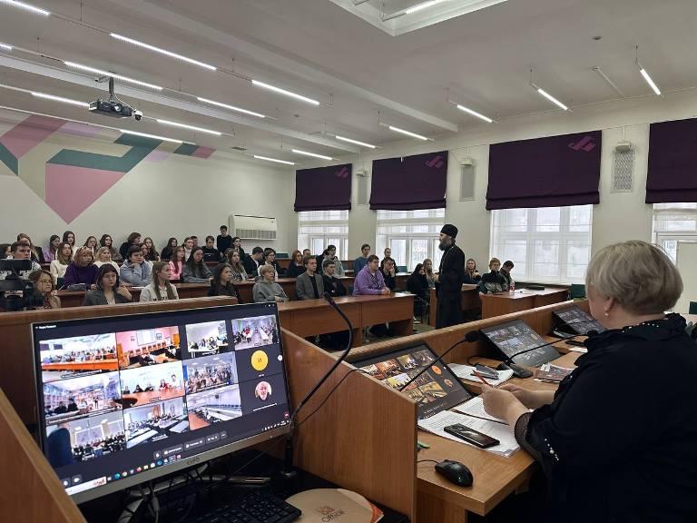 Живое наследие: диалог о Патриархе Тихоне