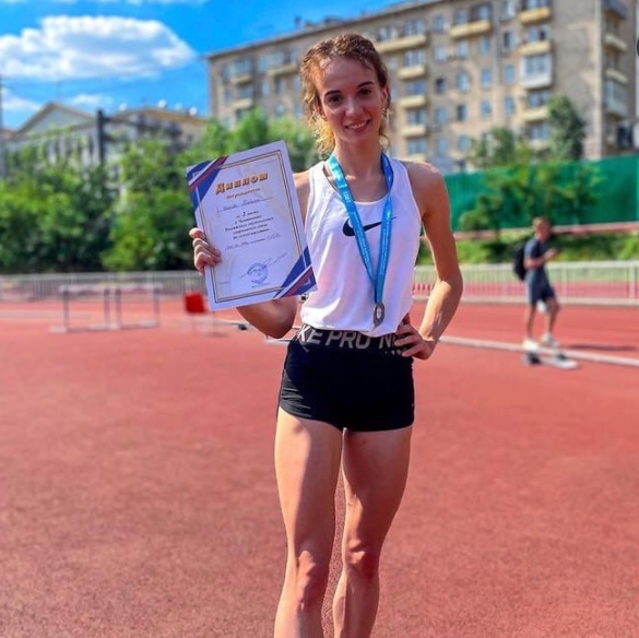 Студентка ИТНиИТ завоевала «серебро» на Чемпионате России по легкой атлетике Российского студенческого спортивного союза